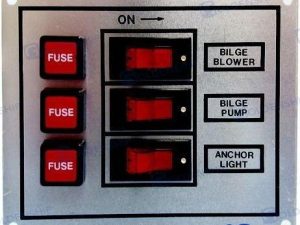 SWITCH PANEL 3-GANG 12V SILVER PLATE